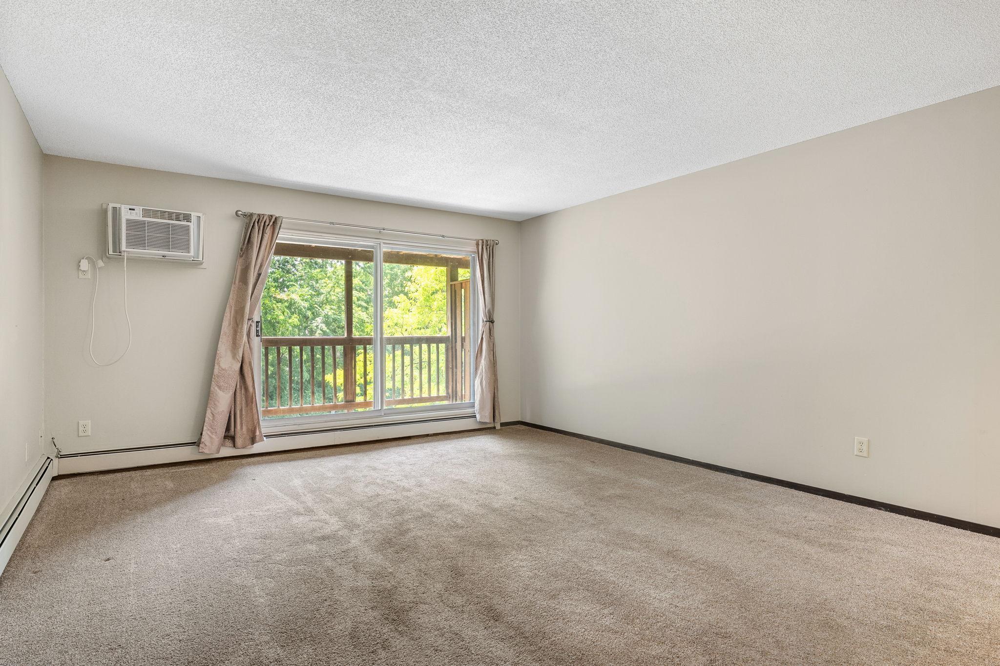 2011 East 122nd Street, Unit D24 Burnsville, MN 55337 - Photo 8 of 29