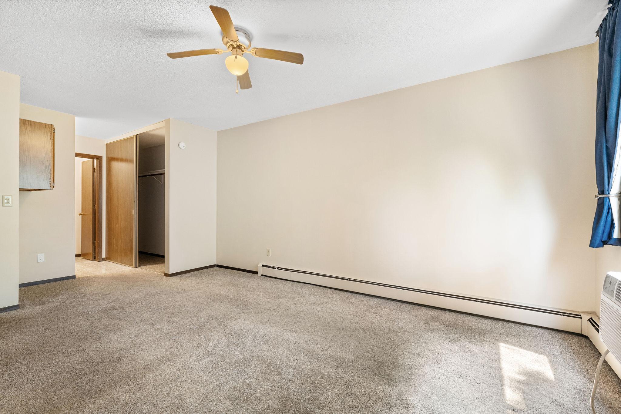 2011 East 122nd Street, Unit D24 Burnsville, MN 55337 - Photo 10 of 29