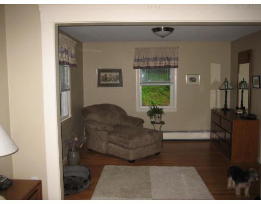 523 Forest Hills Road Springfield, MA 01128 - Photo 10 of 10