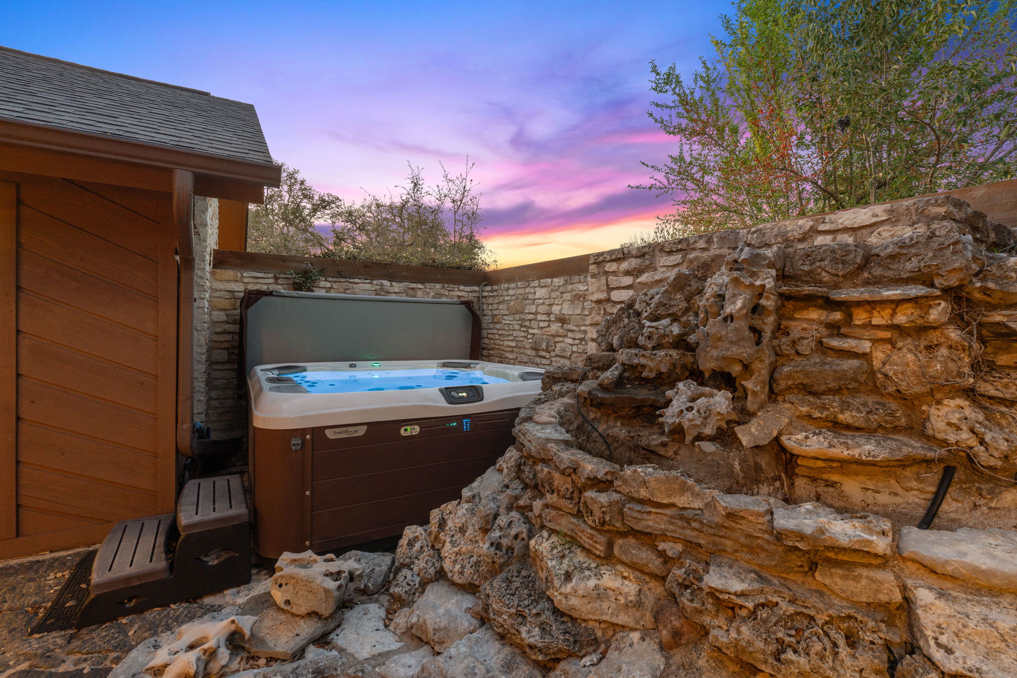 4601 Creek Ridge Austin, TX 78735 - Photo 33 of 40 View of patio featuring a hot tub