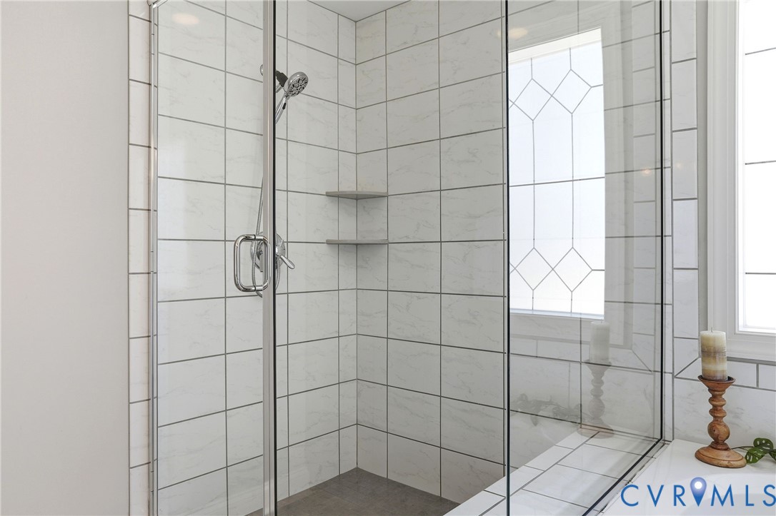 12050 Cameron Creek Road Glen Allen, VA 23059 - Photo 19 of 36 a bathroom with a shower