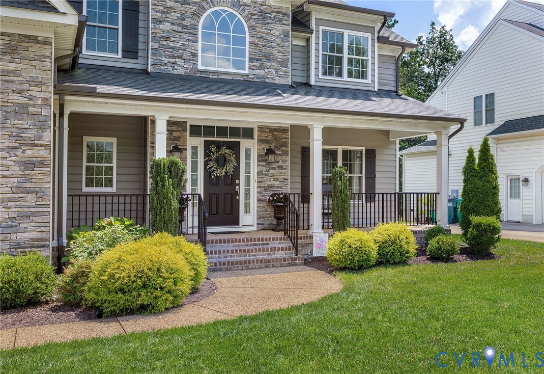 12050 Cameron Creek Road Glen Allen, VA 23059 - Photo 2 of 36 Large Front Porch
