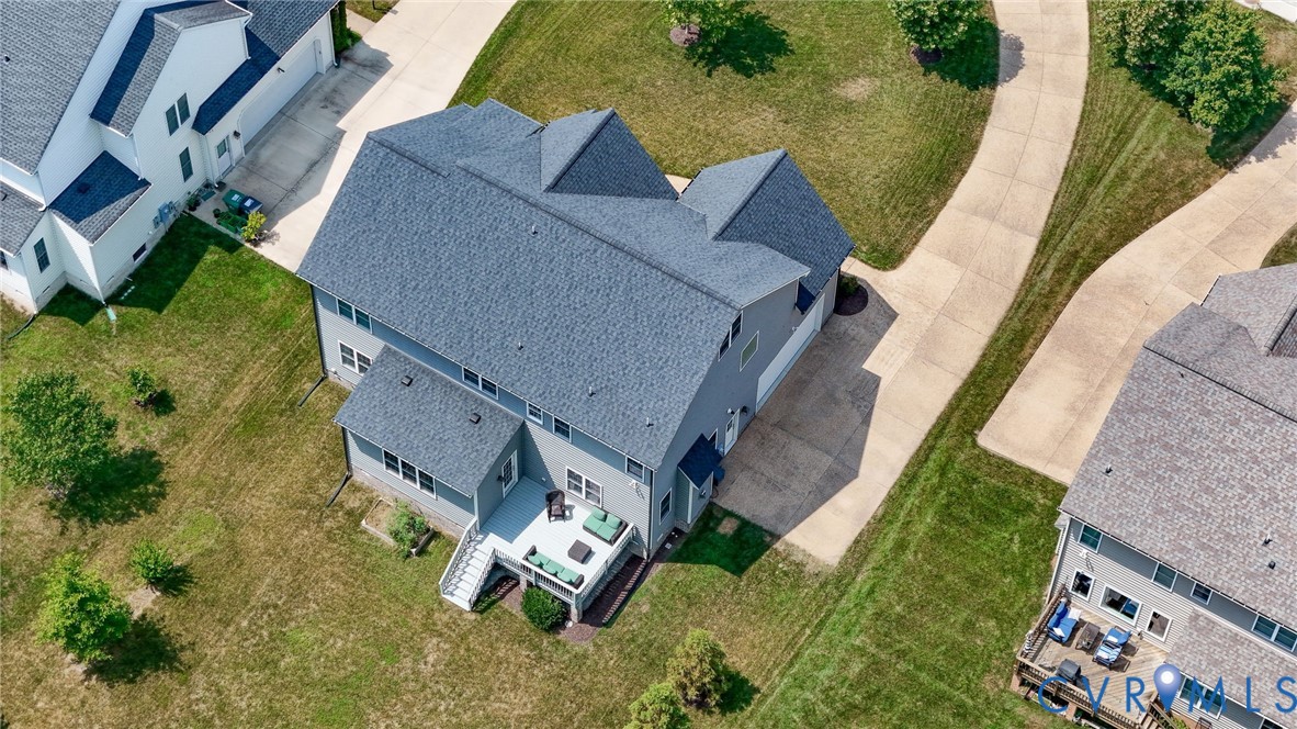 12050 Cameron Creek Road Glen Allen, VA 23059 - Photo 34 of 36 an aerial view of multiple houses with yard