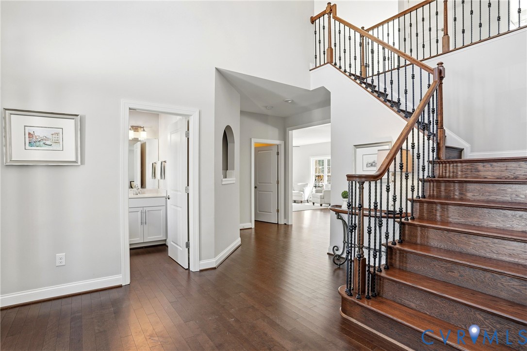 12050 Cameron Creek Road Glen Allen, VA 23059 - Photo 4 of 36 Open 2 Story Foyer