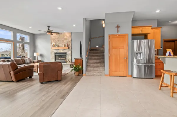 $1,150,000 | 29149 White Oak Lane, Waterford, WI 53185