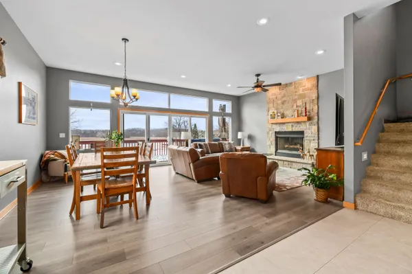$1,150,000 | 29149 White Oak Lane, Waterford, WI 53185