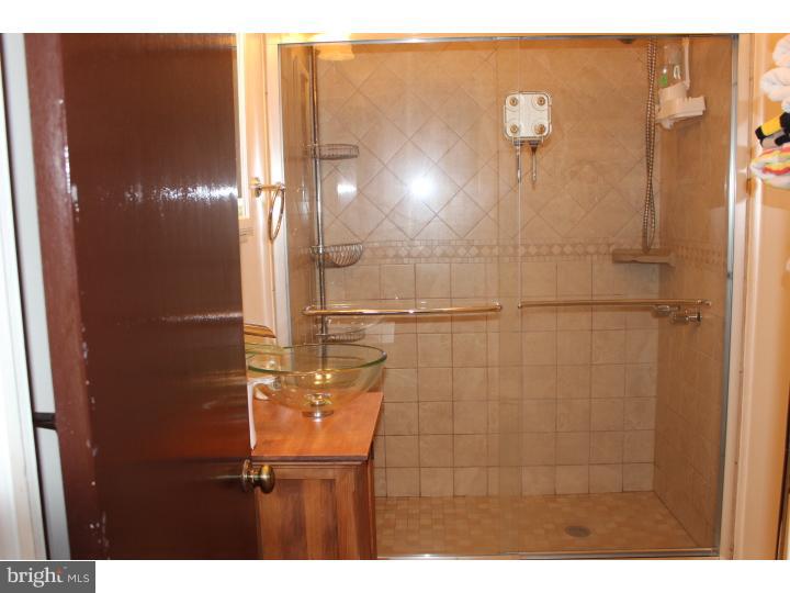 816 East Evesham Road Glendora, NJ 08029 - Photo 10 of 12 Bathroom