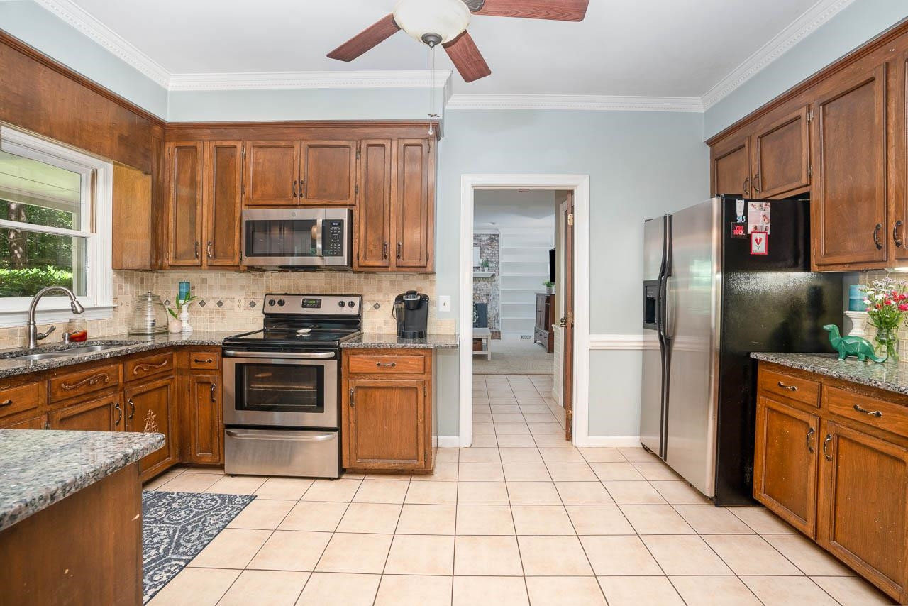 713 Lanham Place Raleigh, NC 27615 - Photo 10 of 26 Photo 10