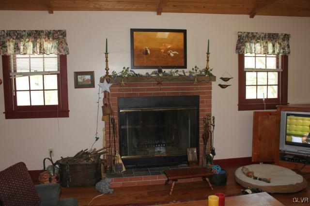 1539 Spring Valley Road Bethlehem, PA 18015 - Photo 14 of 20 Gallery Image 14