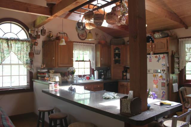 1539 Spring Valley Road Bethlehem, PA 18015 - Photo 18 of 20 Gallery Image 18