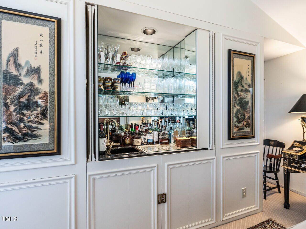 3206 Sussex Road Raleigh, NC 27612 - Photo 17 of 51 017-1280x960-wet-bar