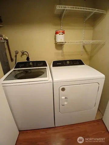 $1,900 | 16817 Larch Way, Unit B101, Lynnwood, WA 98037