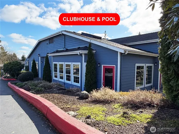 $1,900 | 16817 Larch Way, Unit B101, Lynnwood, WA 98037