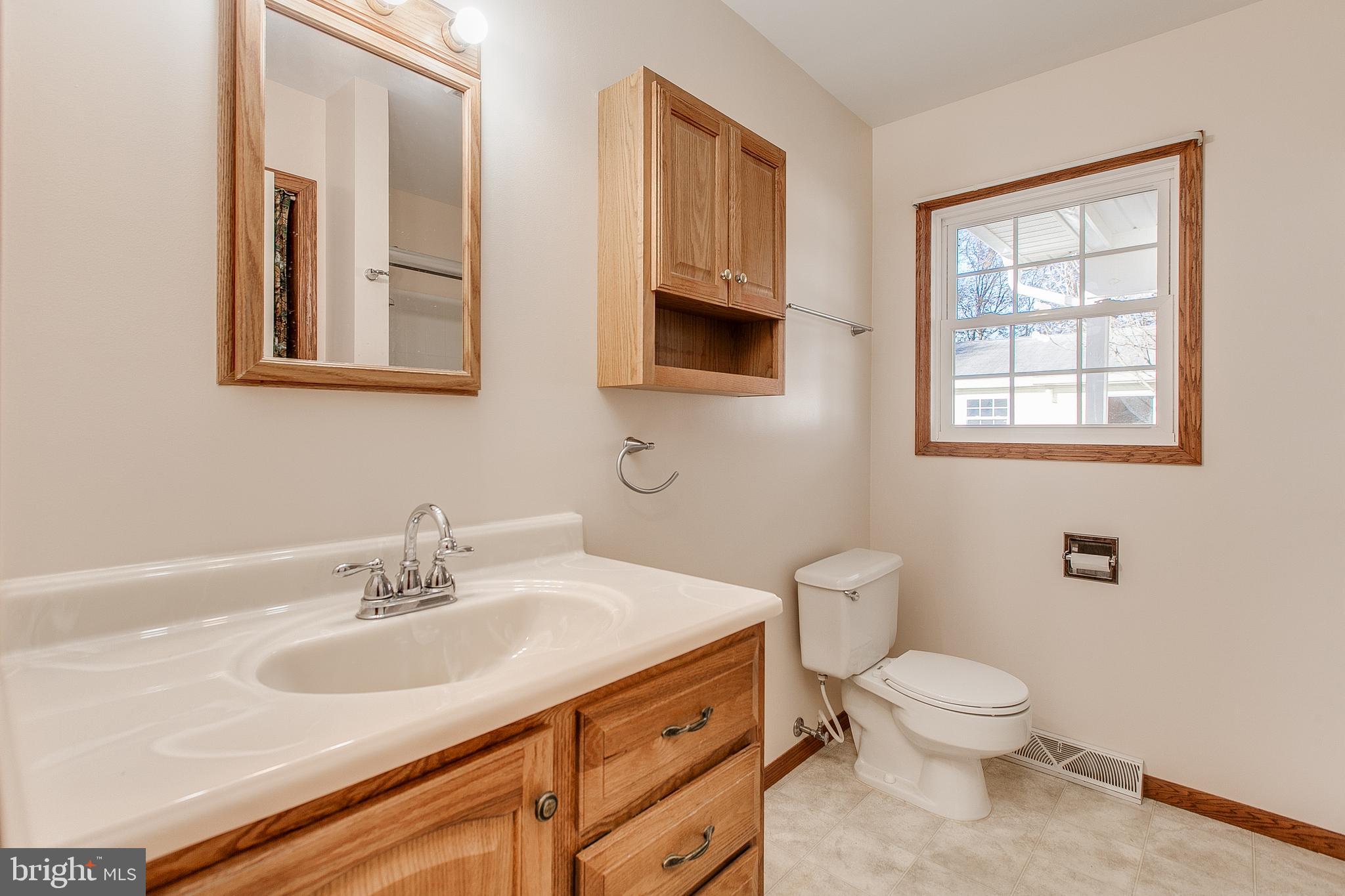7704 Fairplay Road Boonsboro, MD 21713 - Photo 15 of 39 Gallery Image 15