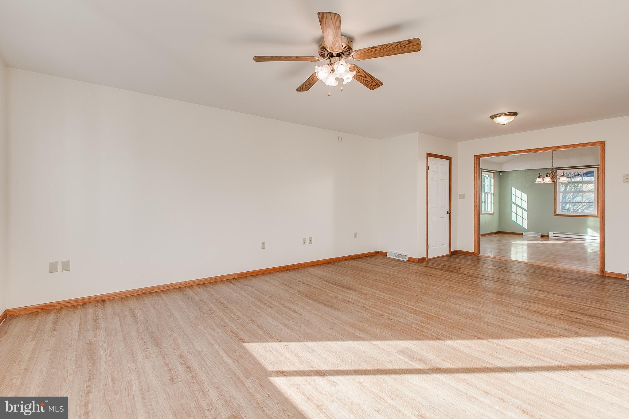 7704 Fairplay Road Boonsboro, MD 21713 - Photo 8 of 39 Gallery Image 8