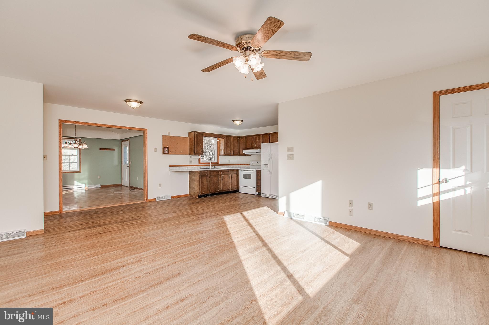 7704 Fairplay Road Boonsboro, MD 21713 - Photo 10 of 39 Gallery Image 10