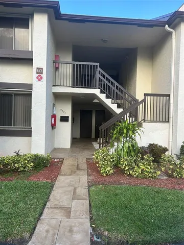 $2,700 | 9321 Southwest 23rd Street, Unit 3604, Davie, FL 33324