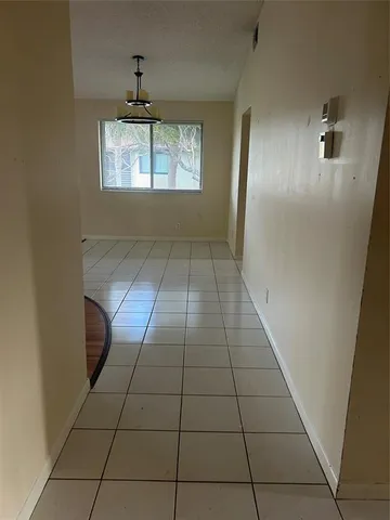 $2,700 | 9321 Southwest 23rd Street, Unit 3604, Davie, FL 33324