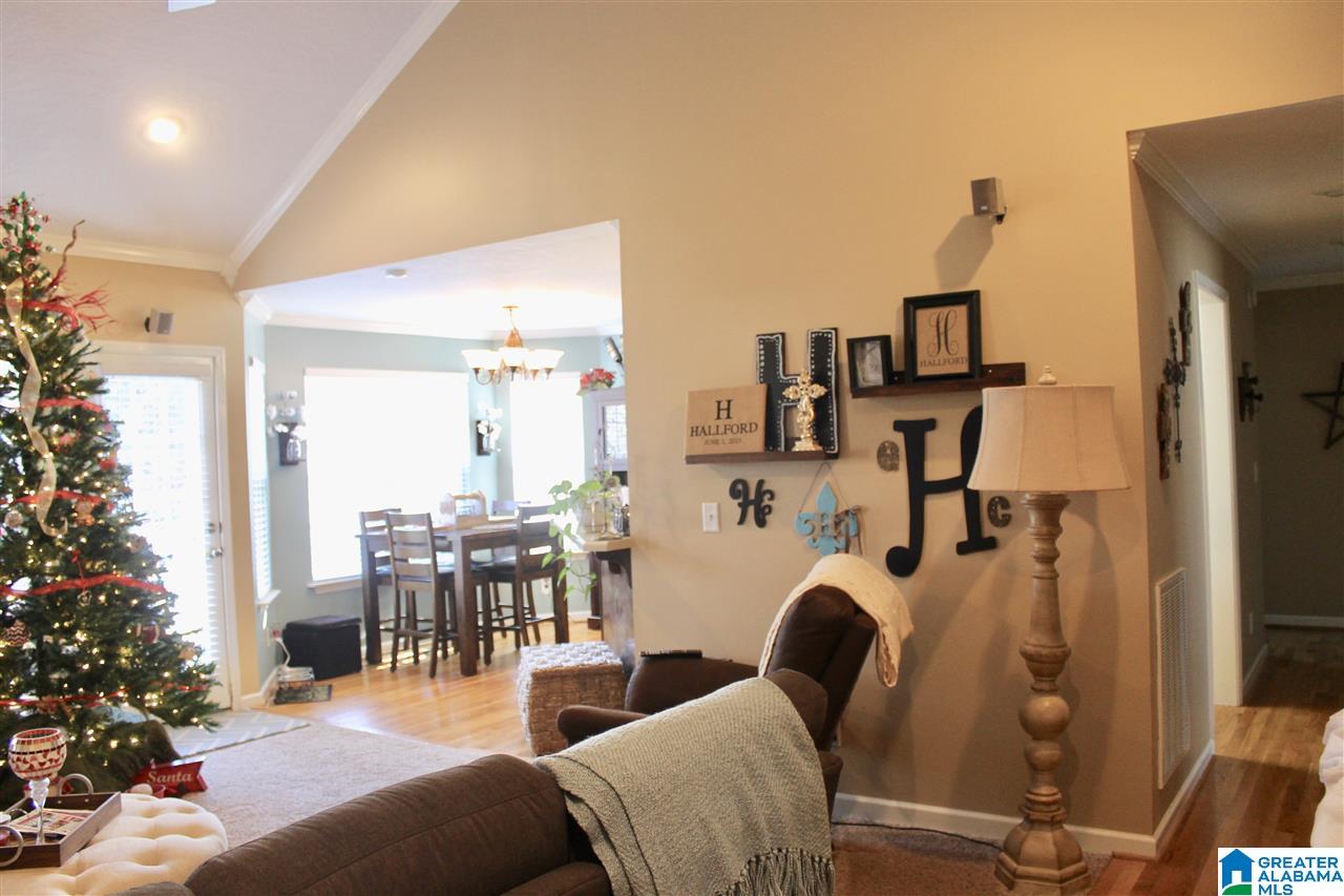 1196 Whites Gap Road Southeast Jacksonville, AL 36265 - Photo 5 of 25