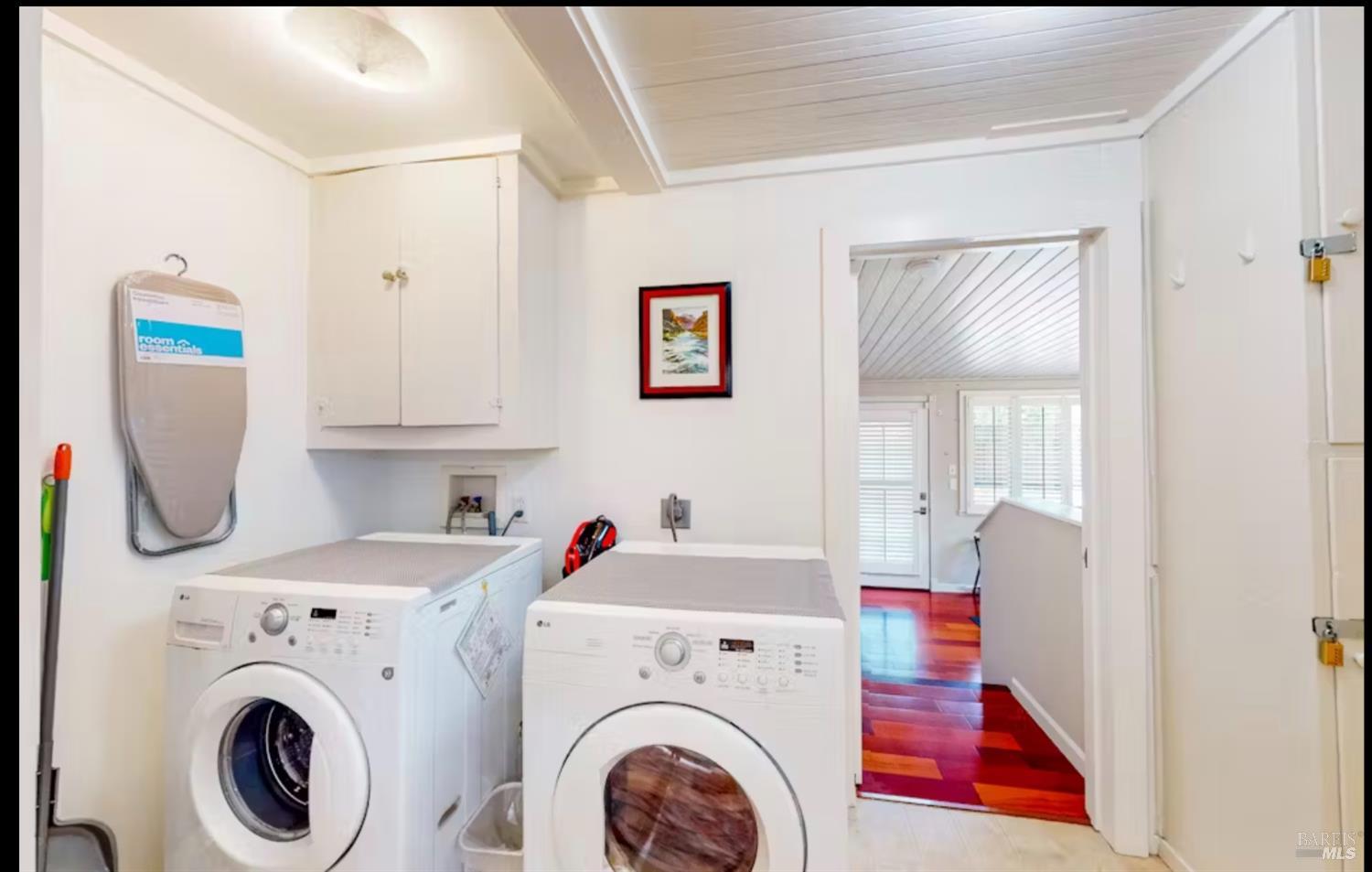 117 Auburn Street San Rafael, CA 94901 - Photo 13 of 15 Laundry area
