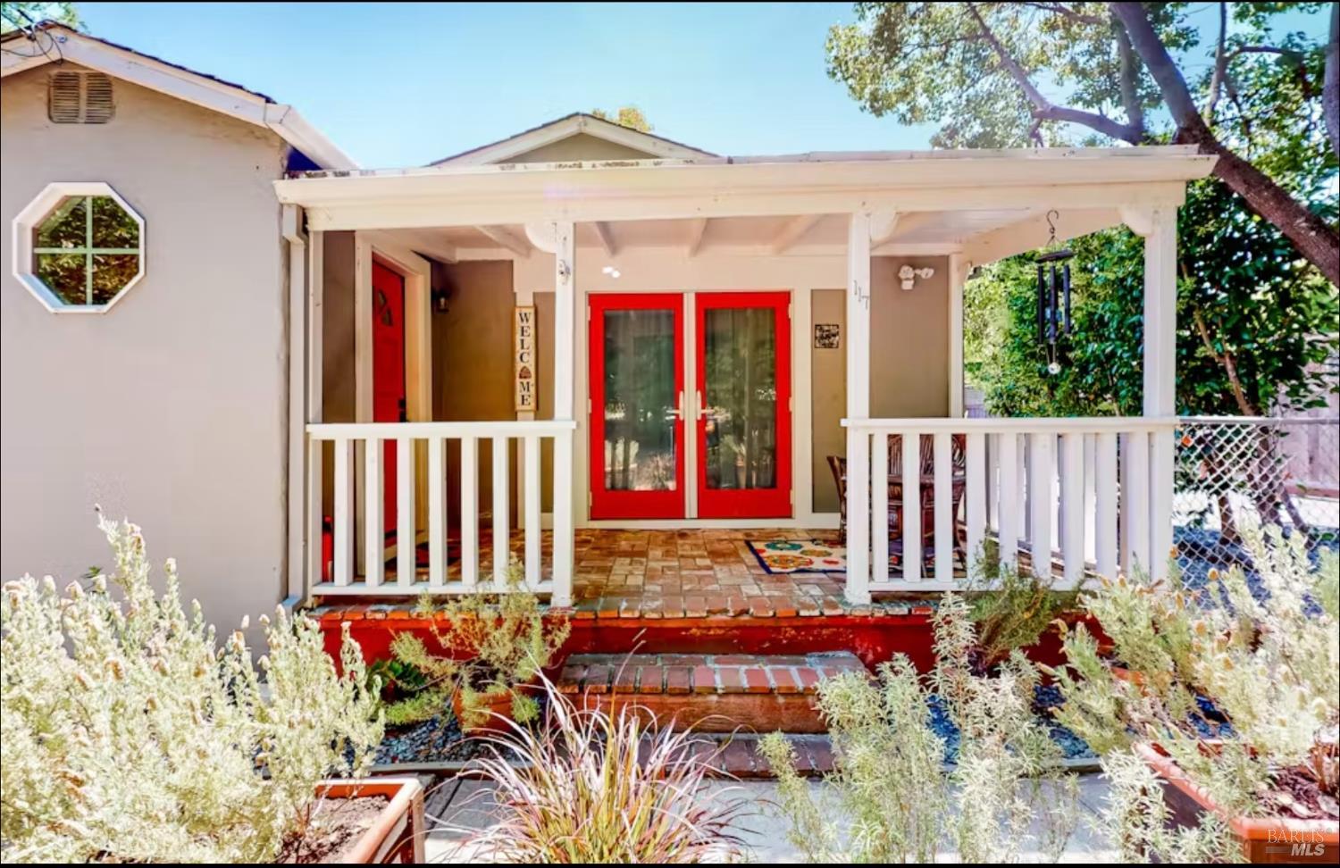 117 Auburn Street San Rafael, CA 94901 - Photo 15 of 15 Front porch - main entrance