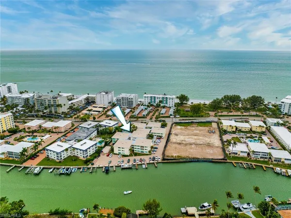 $7,500 | 1950 Gulf Shore Boulevard North, Unit 113, Naples, FL 34102