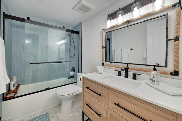 $7,500 | 1950 Gulf Shore Boulevard North, Unit 113, Naples, FL 34102