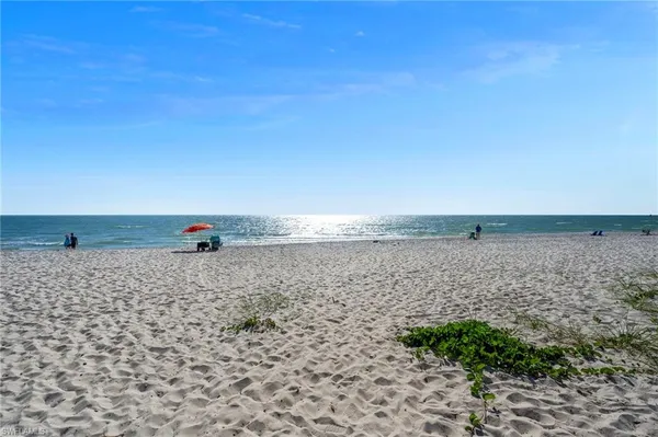 $7,500 | 1950 Gulf Shore Boulevard North, Unit 113, Naples, FL 34102