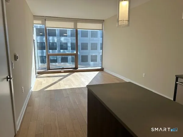 $2,497 | 401 Atlantic Street, Unit 17F, Stamford, CT 06901