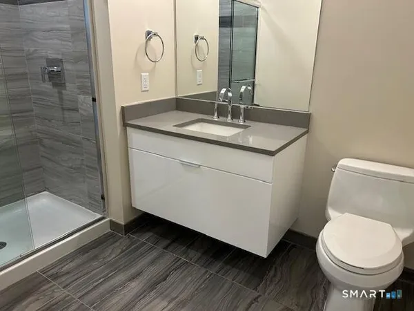 $2,497 | 401 Atlantic Street, Unit 17F, Stamford, CT 06901