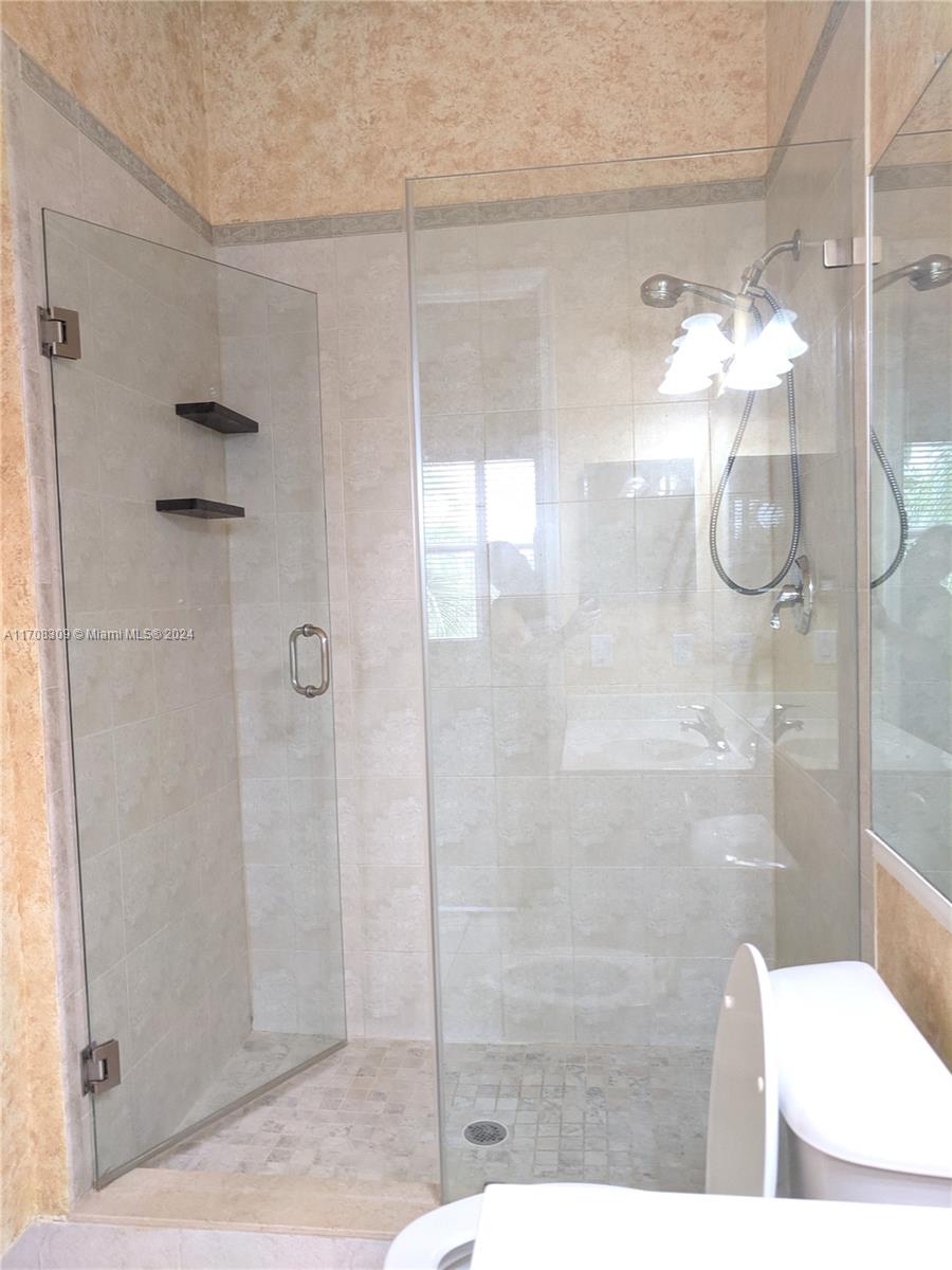 4700 Southwest 160th Avenue, Unit 433 Miramar, FL 33027 - Photo 16 of 33