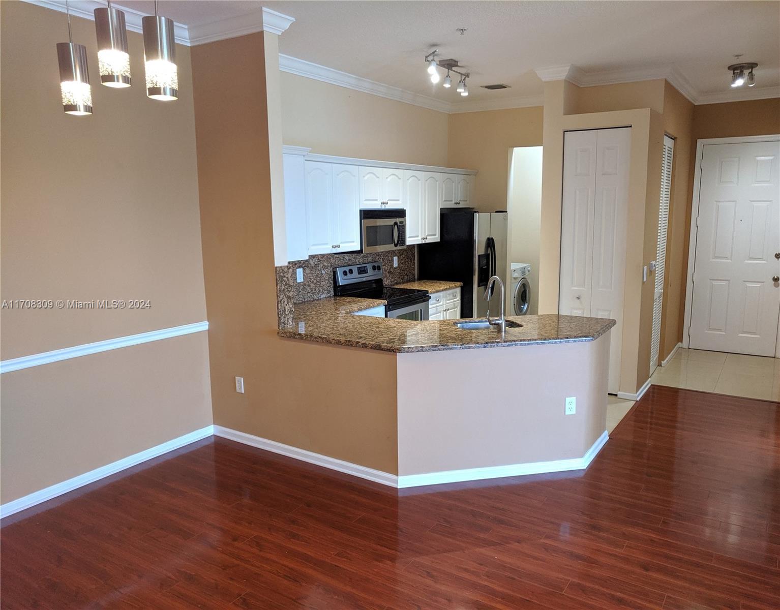 4700 Southwest 160th Avenue, Unit 433 Miramar, FL 33027 - Photo 9 of 33