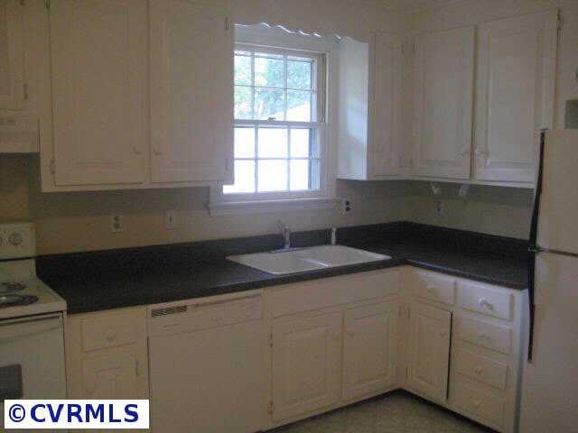 1900 Robindale Road Richmond, VA 23235 - Photo 4 of 10 Other - Alternate view of kitchen - window looks out onto fenced back yard.