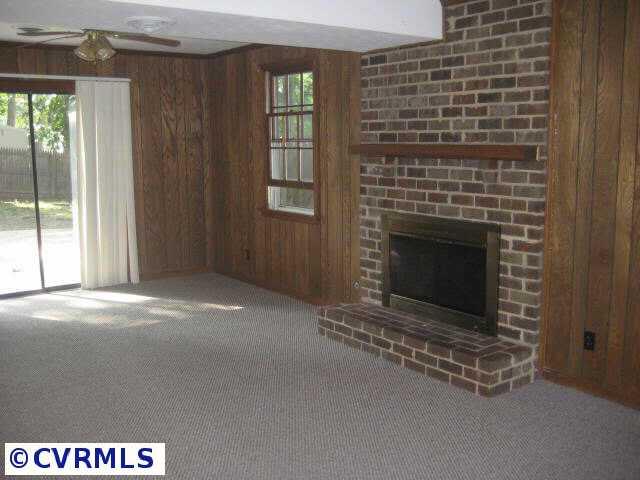 1900 Robindale Road Richmond, VA 23235 - Photo 6 of 10 Other - Alternate view of family room - walk out onto paver patio and into fenced rear yard.
