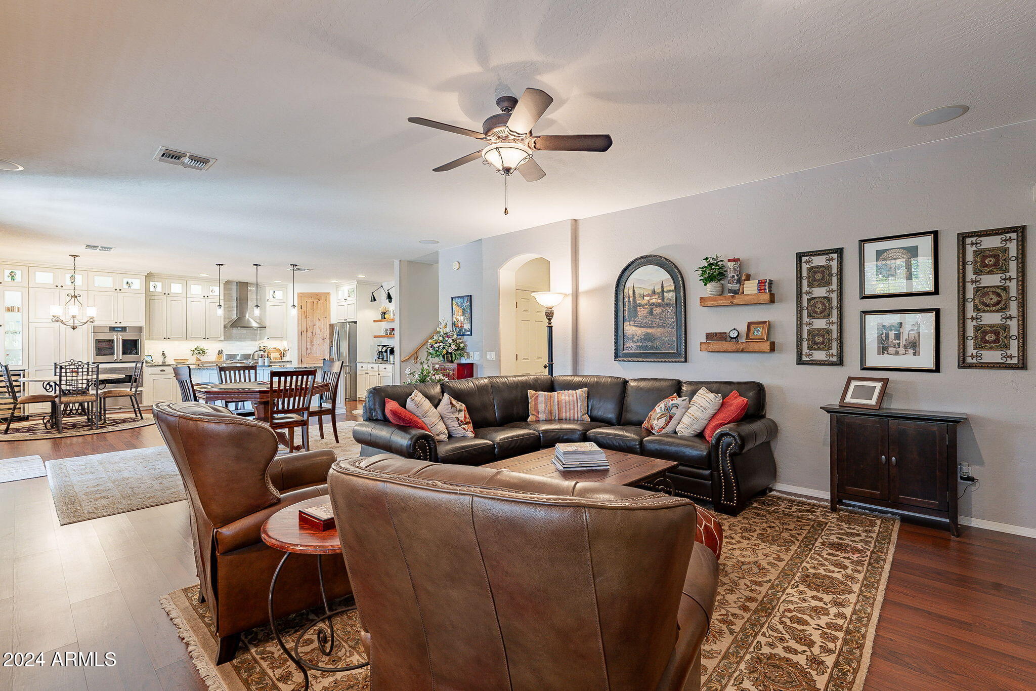 2451 East Darrel Road Phoenix, AZ 85042 - Photo 29 of 97 26-web-or-mls-Darrel-26