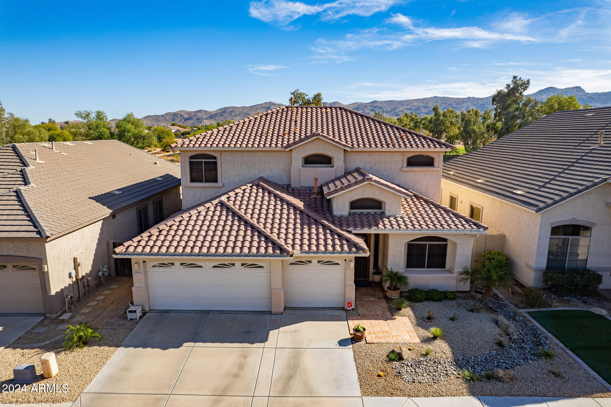 2451 East Darrel Road Phoenix, AZ 85042 - Photo 6 of 97 94-web-or-mls-Darrel-aerial-13