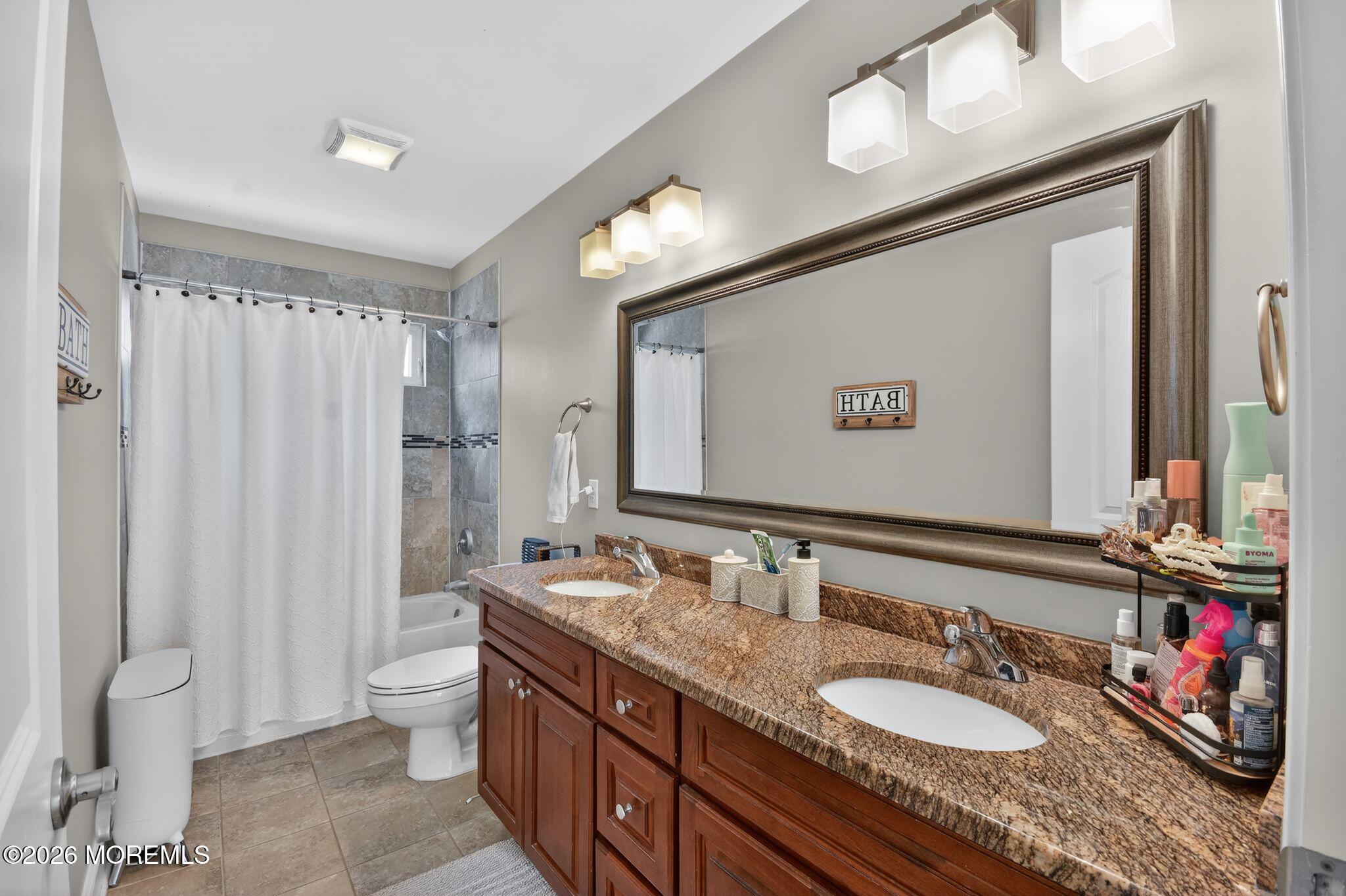 95 Savannah Road Toms River, NJ 08757 - Photo 33 of 39 64_95_Savannah_Rd_Toms_River_NJ_08757-Ba