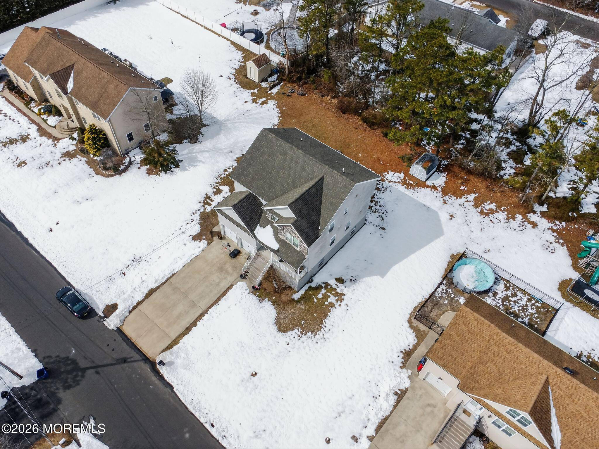 95 Savannah Road Toms River, NJ 08757 - Photo 4 of 39 05_95_Savannah_Rd_Toms_River_NJ_08757-Ex