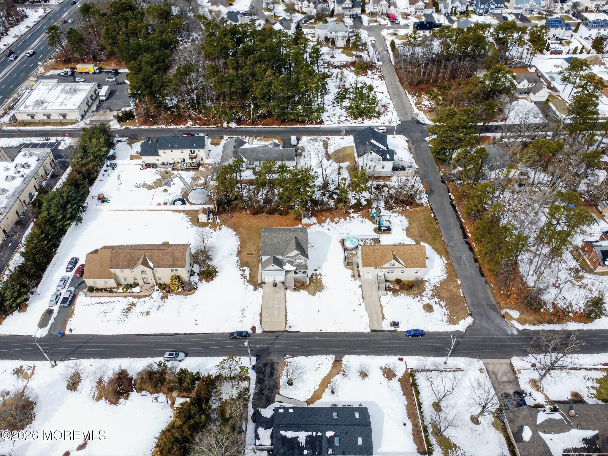 95 Savannah Road Toms River, NJ 08757 - Photo 6 of 39 19_95_Savannah_Rd_Toms_River_NJ_08757-Ex