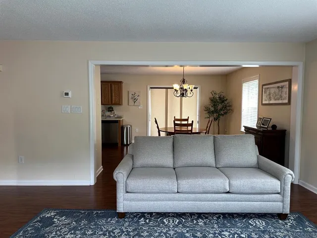 $379,900 | 324 Capitol Avenue, Waterbury, CT 06705