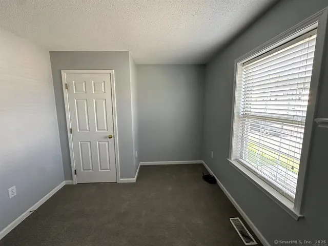 $379,900 | 324 Capitol Avenue, Waterbury, CT 06705