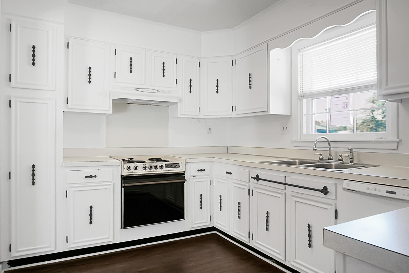 143 Foxborough Road Goose Creek, SC 29445 - Photo 18 of 32 DSC01225