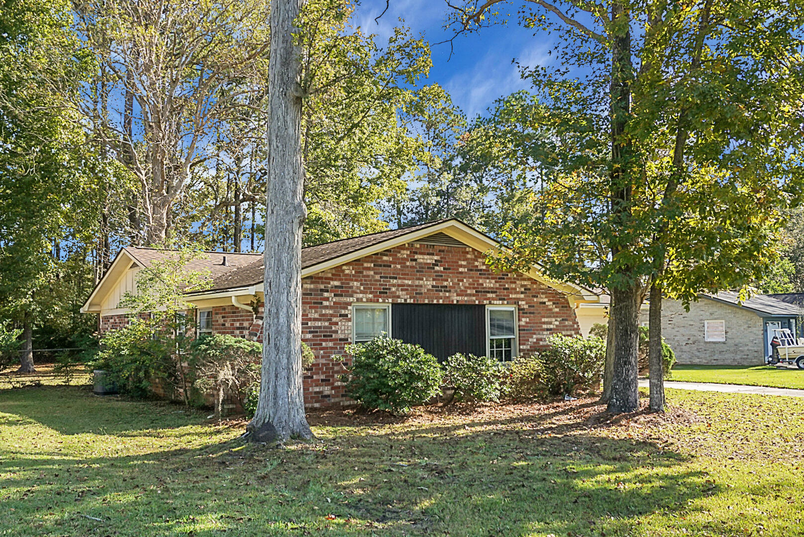 143 Foxborough Road Goose Creek, SC 29445 - Photo 3 of 32 DSC01180