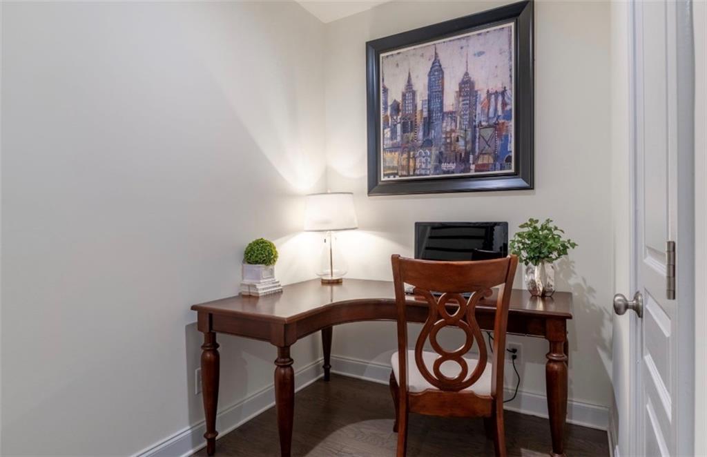 605 Hanlon Way Alpharetta, GA 30009 - Photo 36 of 60