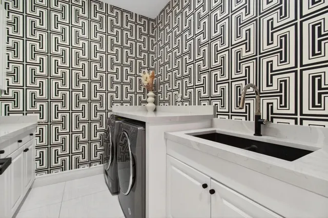 a view of a backyard with plants