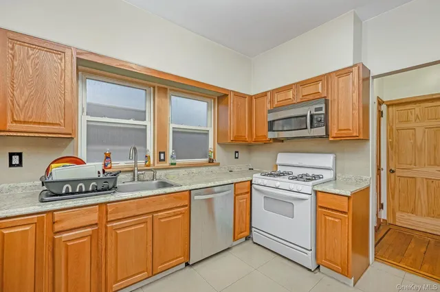 $1,899,000 | 42-28 159th Street | Flushing