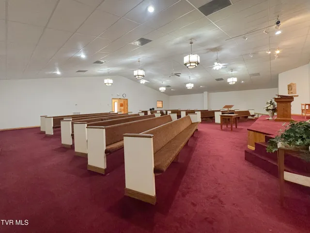 $699,000 | 480 Fordtown Road, Fall Branch, TN 37656