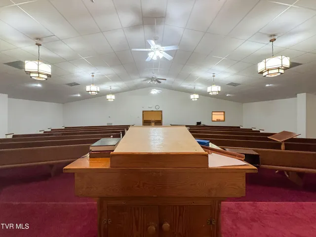 $699,000 | 480 Fordtown Road, Fall Branch, TN 37656