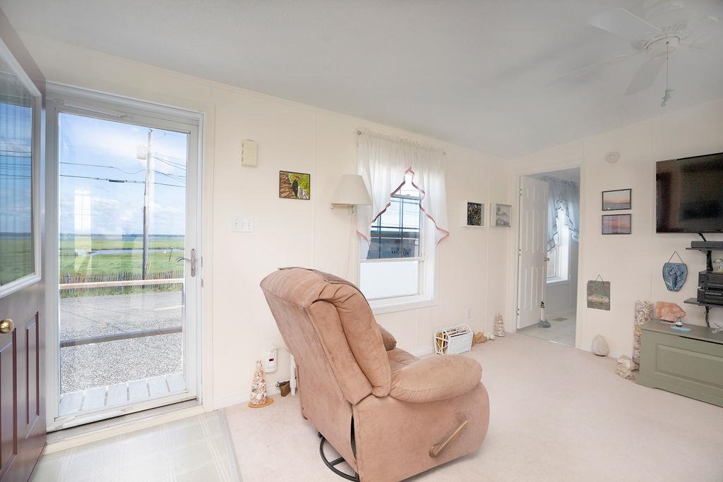 27 Cross Beach Road Seabrook, NH 03874 - Photo 7 of 29