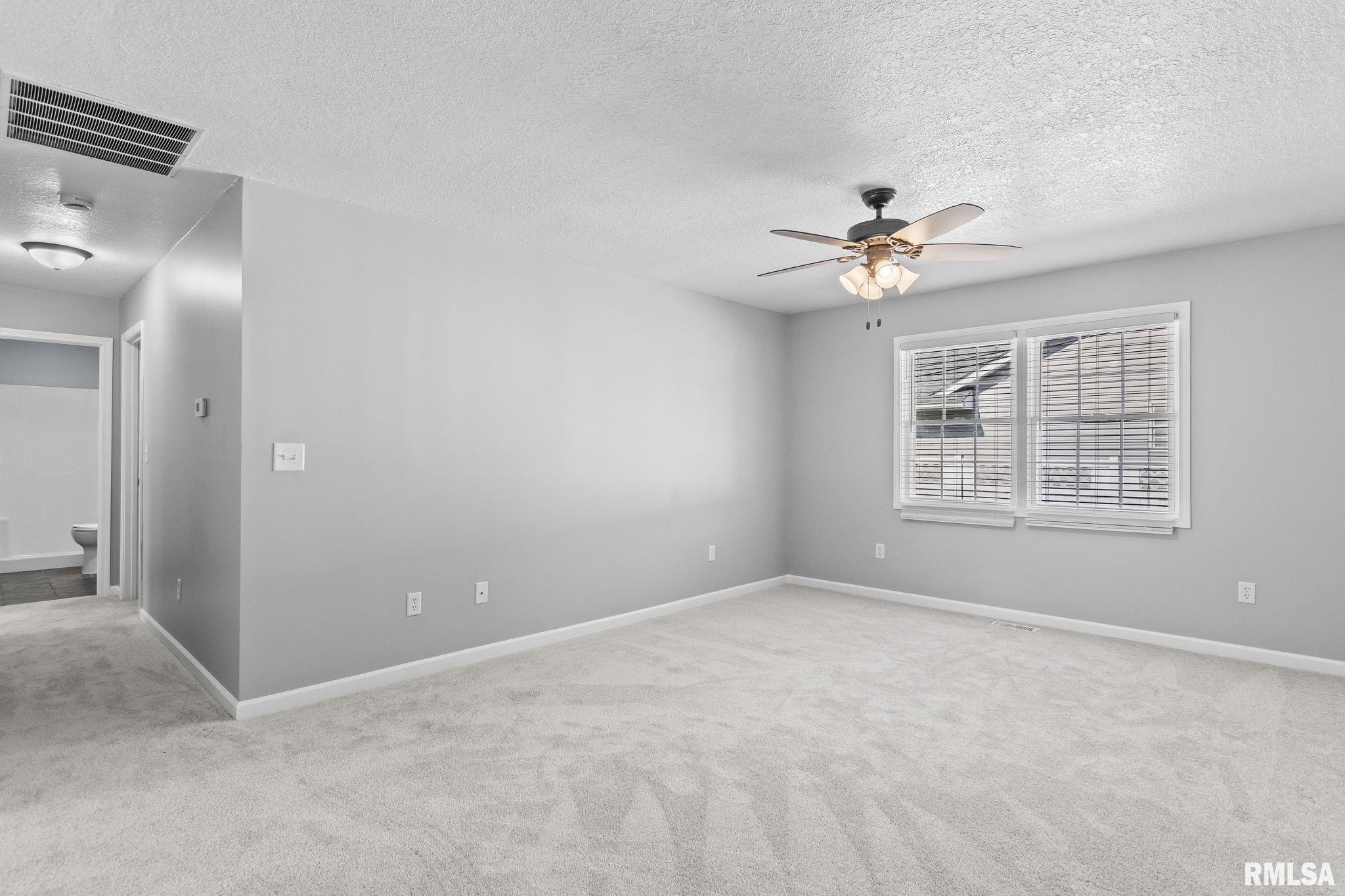3357 South 4th Street Springfield, IL 62703 - Photo 6 of 31